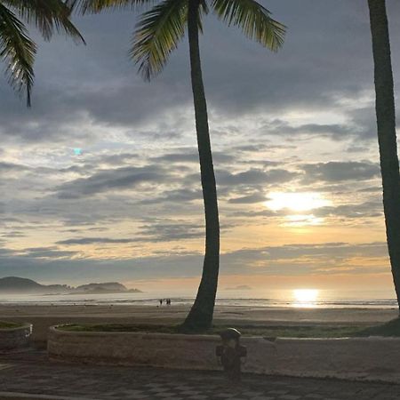 Apartamento Asturias Tombo Guarujá Esterno foto